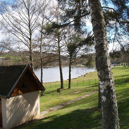 Les Demeures Du Lac Saint-Rémy-sur-Durolle Exteriér fotografie